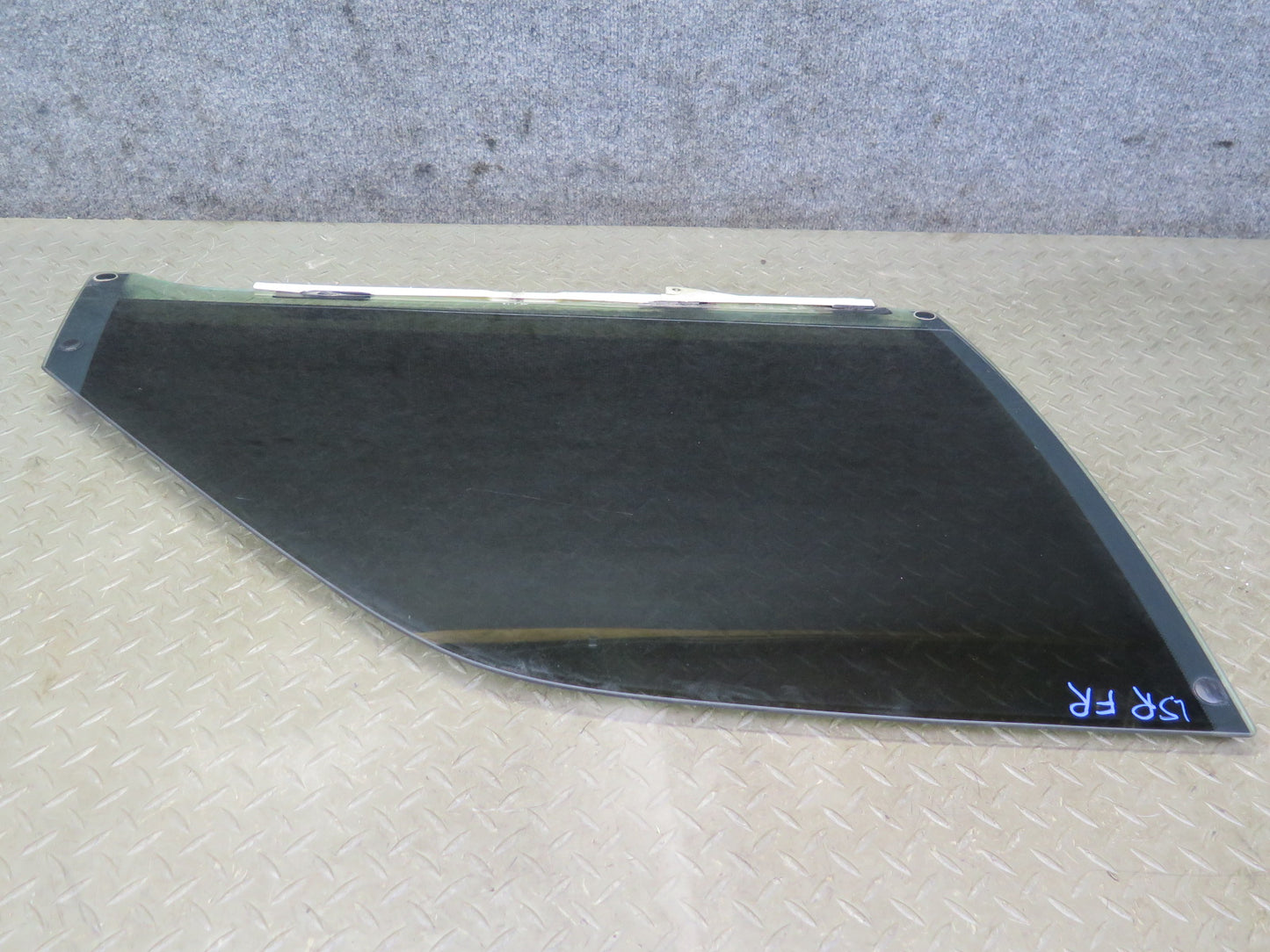 98-00 Lexus UCF20L LS400 Front Right Passenger Door Glass Window Tinted OEM
