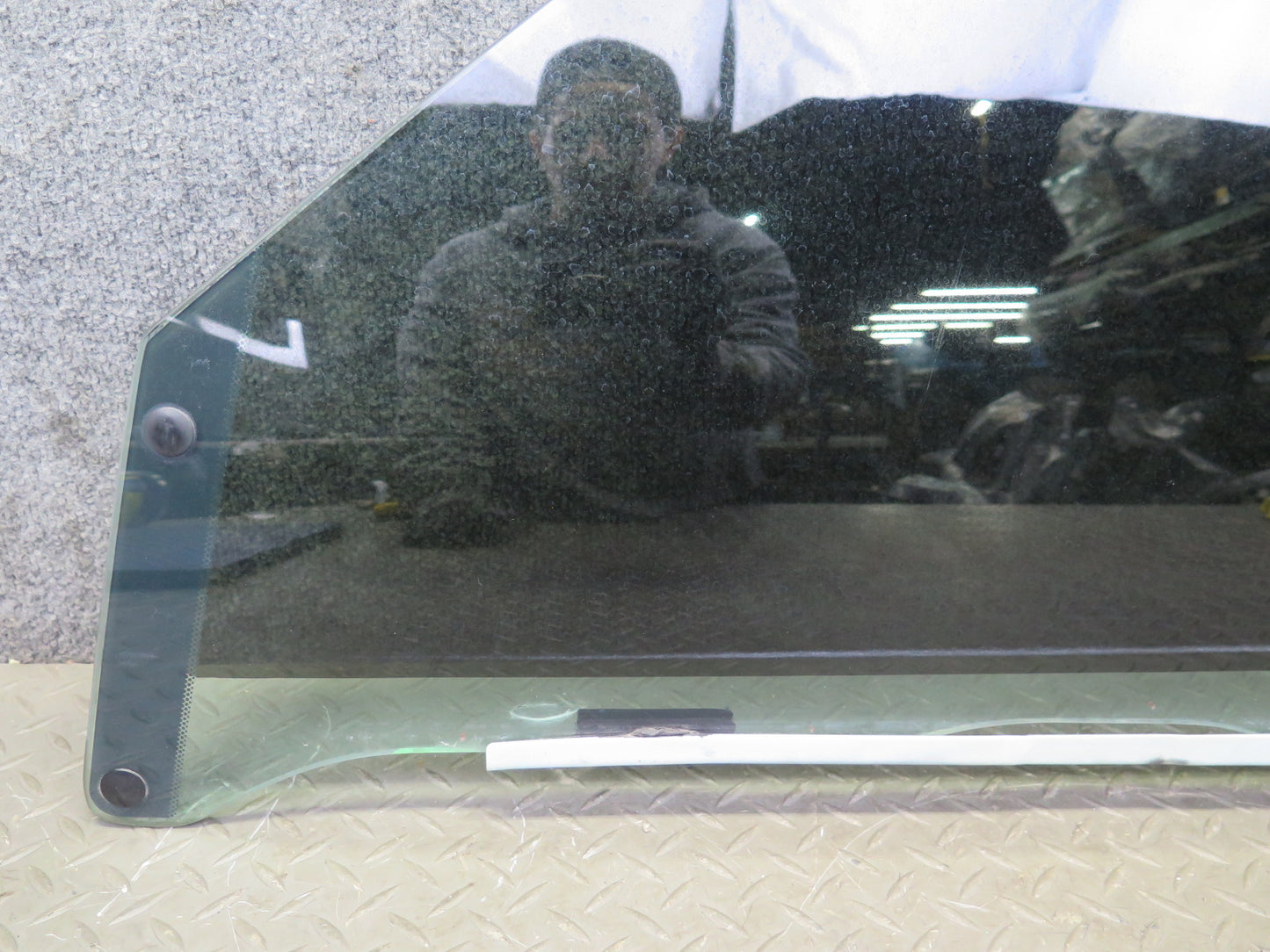 98-00 Lexus UCF20L LS400 Front Left Driver Door Glass Window Tinted OEM