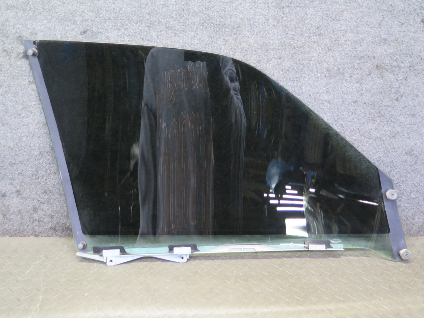 98-00 Lexus UCF20L LS400 Front Left Driver Door Glass Window Tinted OEM
