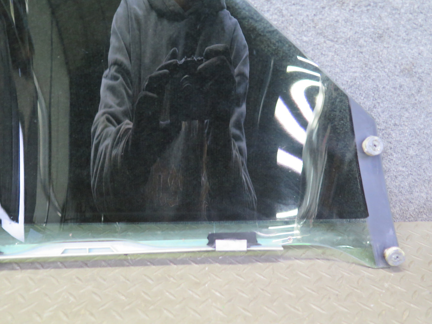 98-00 Lexus UCF20L LS400 Front Left Driver Door Glass Window Tinted OEM