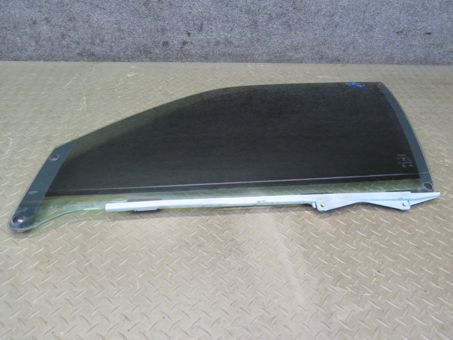 98-00 Lexus UCF20L LS400 Front Left Driver Door Glass Window Tinted OEM