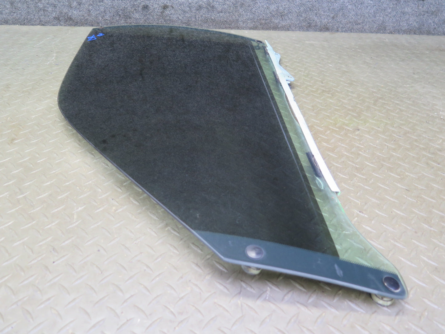 98-00 Lexus UCF20L LS400 Front Left Driver Door Glass Window Tinted OEM