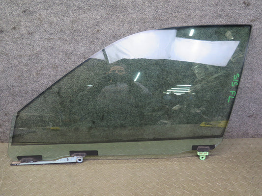 01-03 Lexus JCE10L IS300 Front Left Door Glass Window OEM