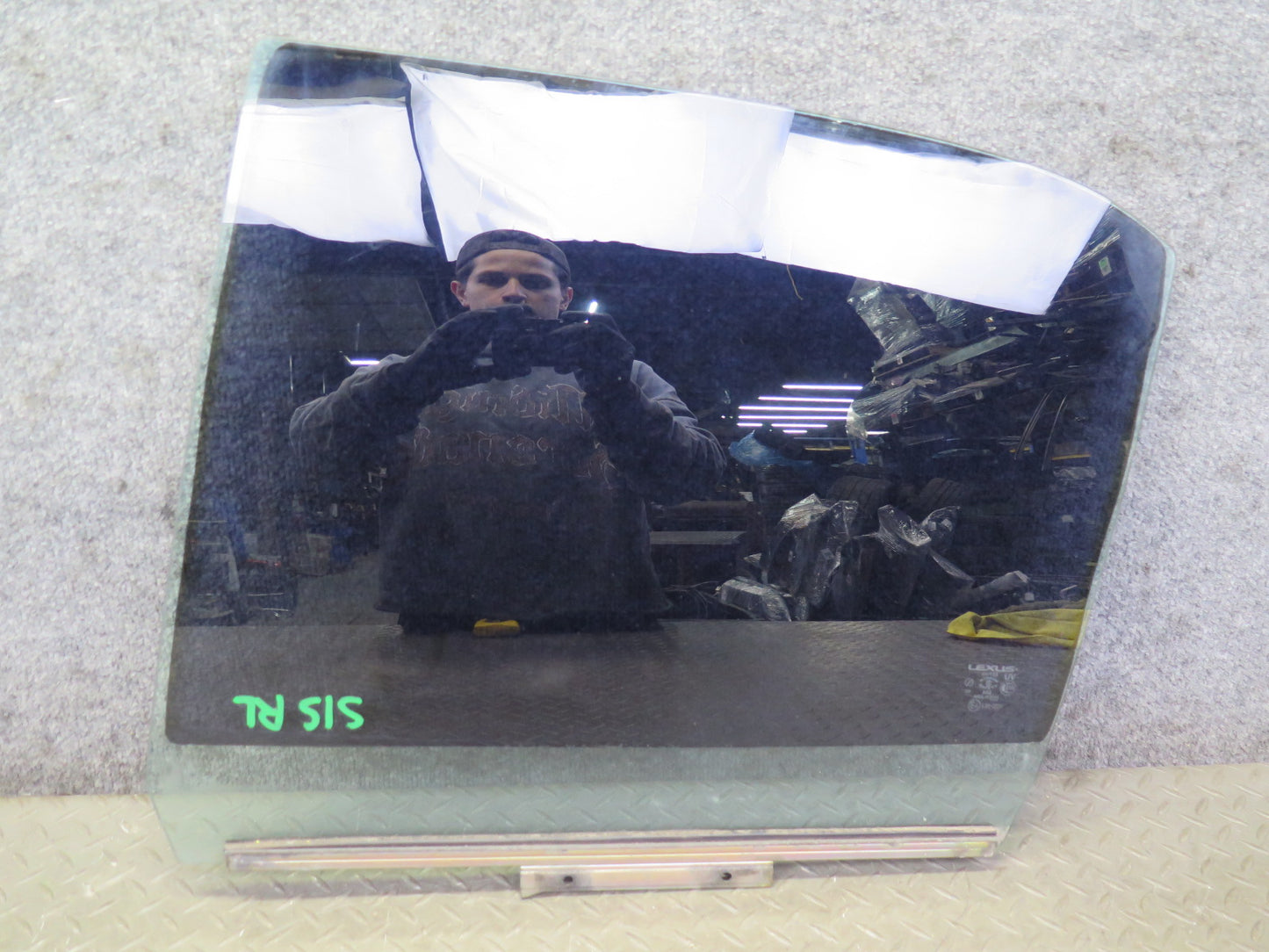 01-05 Lexus JCE10L IS300 Sedan Rear Left Door Glass Window OEM