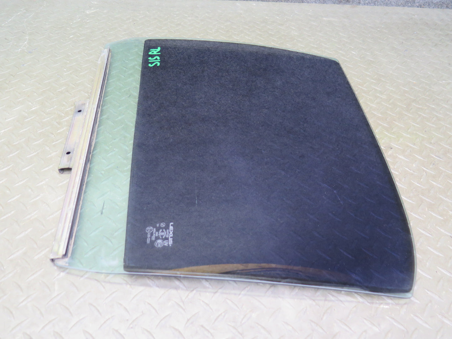 01-05 Lexus JCE10L IS300 Sedan Rear Left Door Glass Window OEM