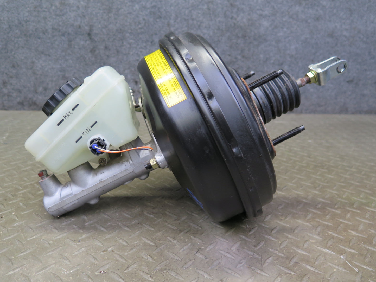 98-00 Lexus UCF20L LS400 Brake Master Cylinder Booster Fluid Reservoir OEM