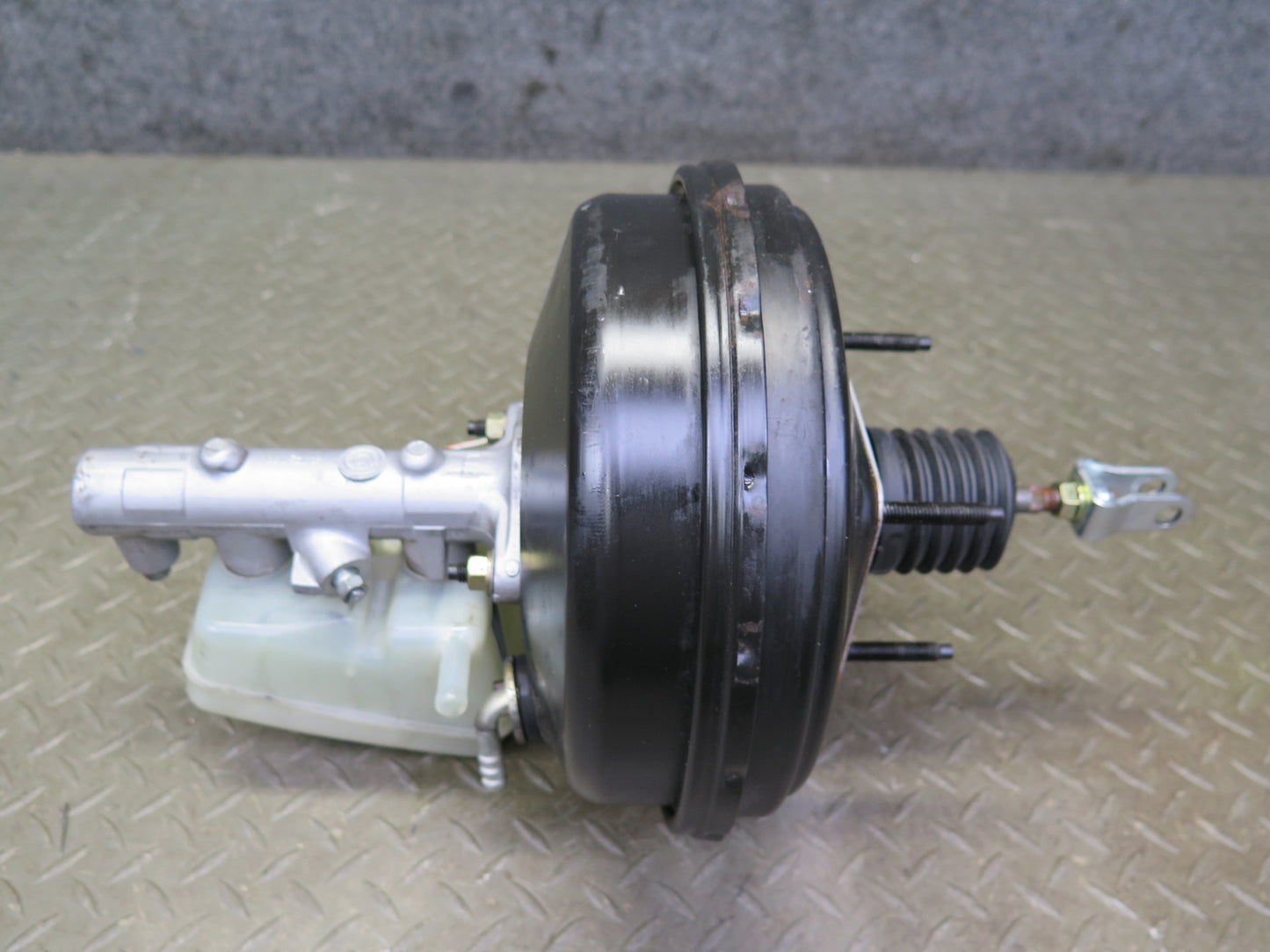 98-00 Lexus UCF20L LS400 Brake Master Cylinder Booster Fluid Reservoir OEM