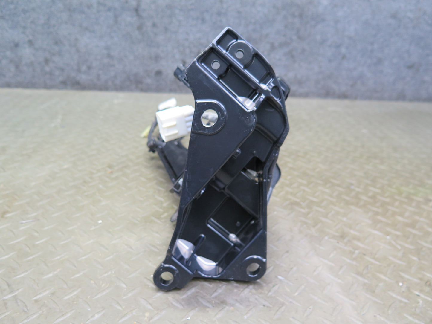 10-13 Lexus IS350 IS250 Convertible Rear Left Side TOP Roof Motor Hinge OEM