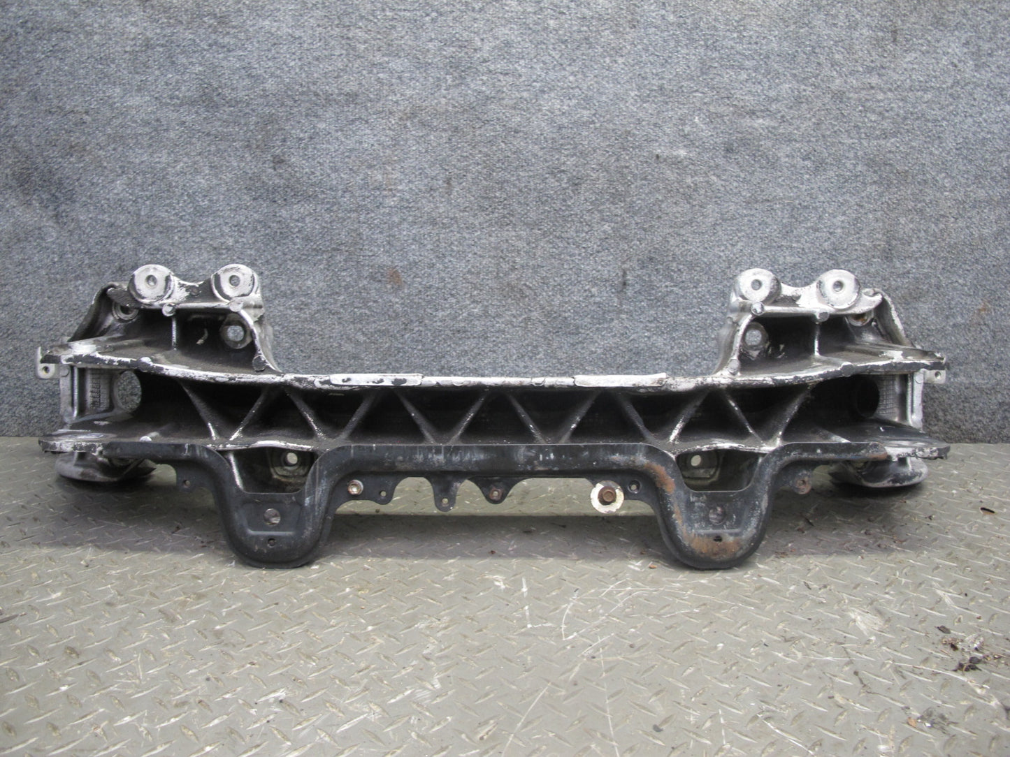 92-00 Lexus UZZ30L SC300 SC400 Front Engine Subframe Crossmember OEM