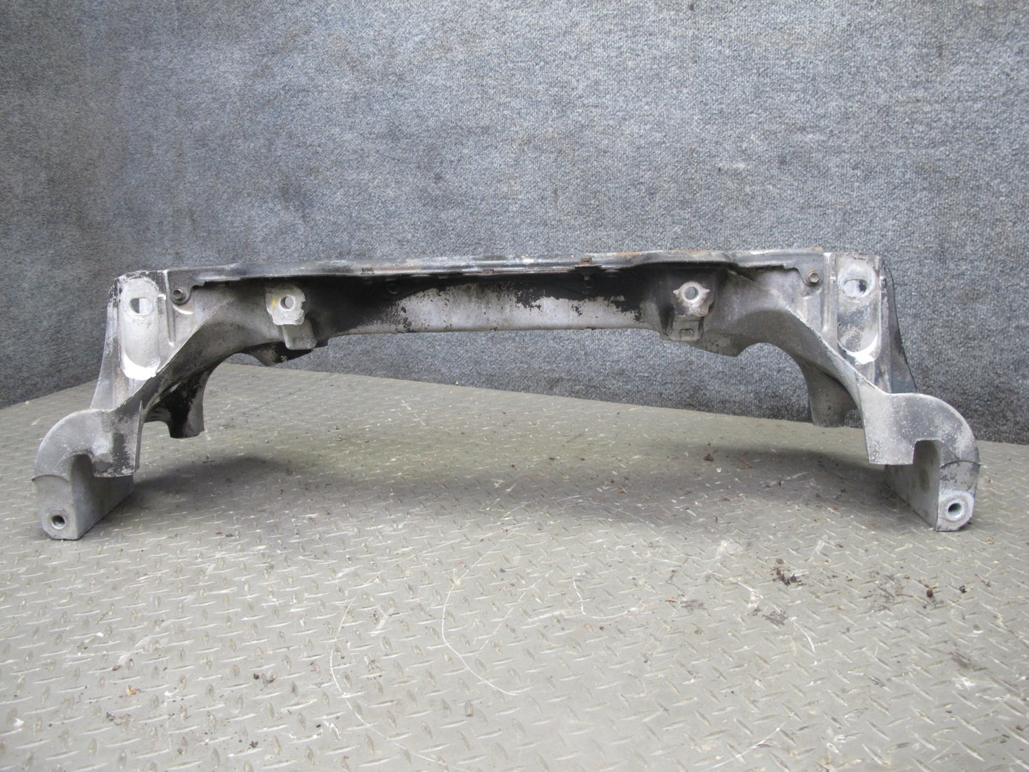 92-00 Lexus UZZ30L SC300 SC400 Front Engine Subframe Crossmember OEM