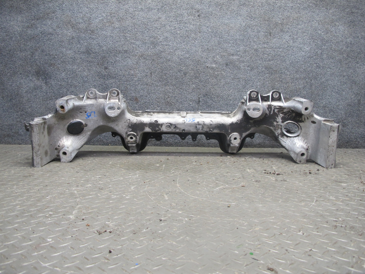 92-00 Lexus UZZ30L SC300 SC400 Front Engine Subframe Crossmember OEM