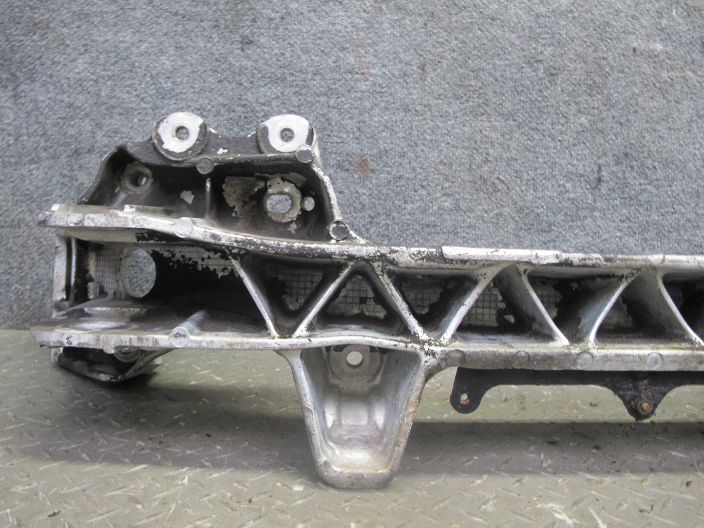 92-00 Lexus UZZ30L SC300 SC400 Front Engine Subframe Crossmember OEM