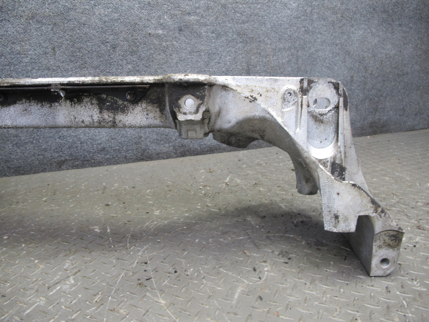 92-00 Lexus UZZ30L SC300 SC400 Front Engine Subframe Crossmember OEM