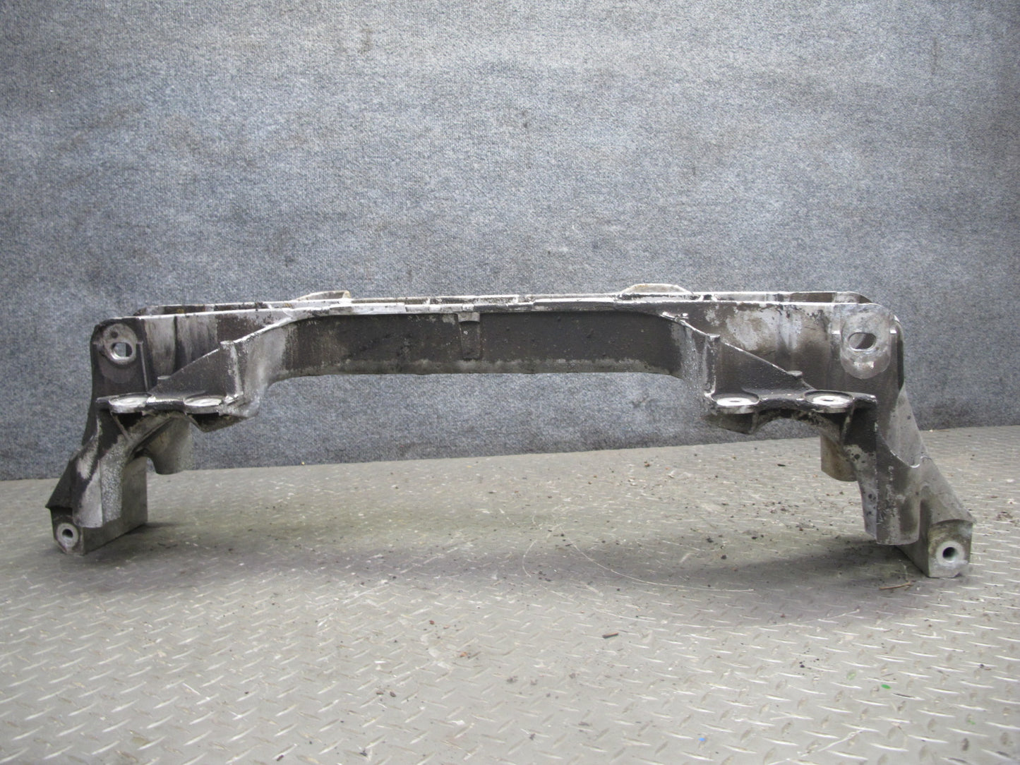 92-00 Lexus UZZ30L SC300 SC400 Front Engine Subframe Crossmember OEM