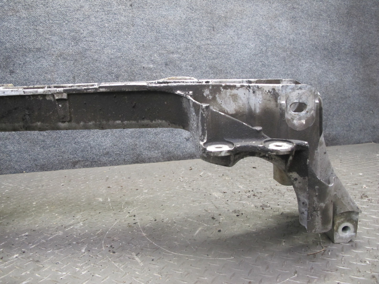 92-00 Lexus UZZ30L SC300 SC400 Front Engine Subframe Crossmember OEM