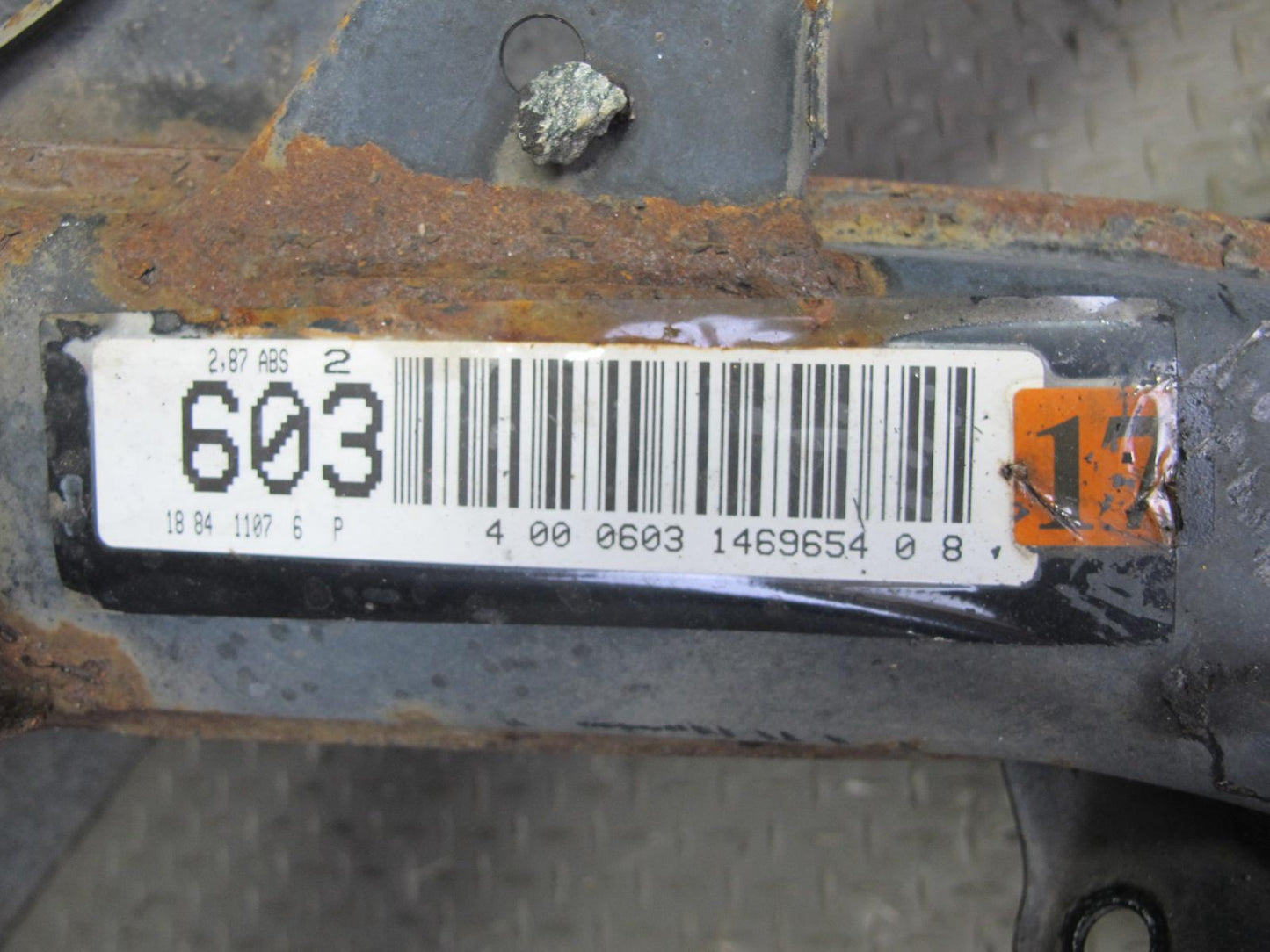 89-95 Mercedes W124 Rear Suspension Subframe Frame Crossmember Carrier OEM