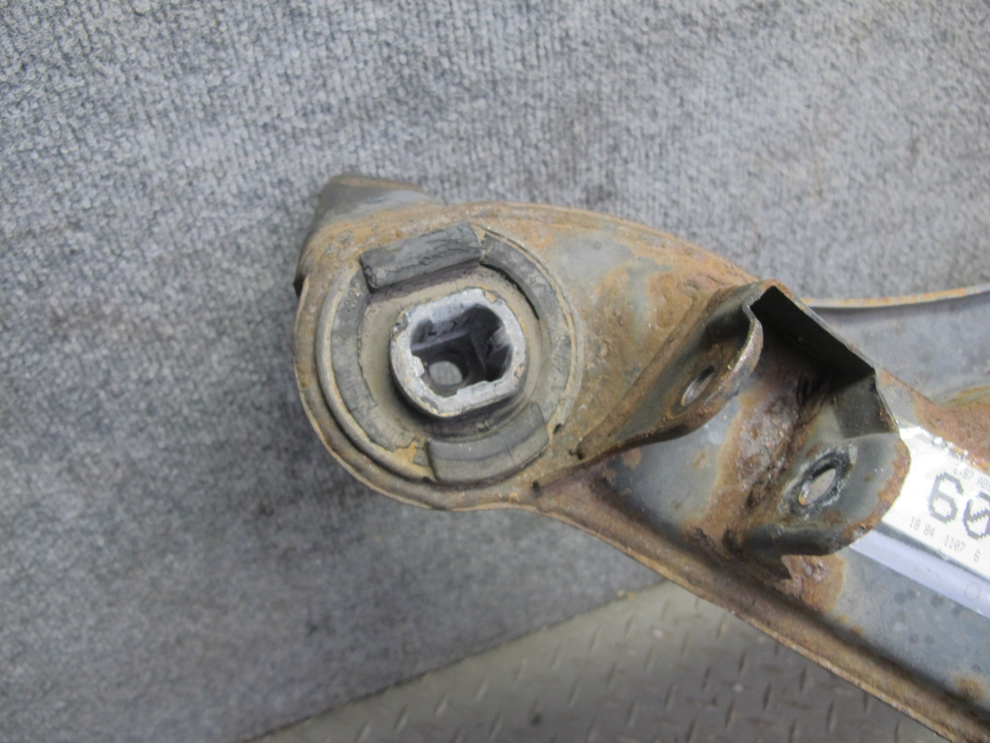 89-95 Mercedes W124 Rear Suspension Subframe Frame Crossmember Carrier OEM