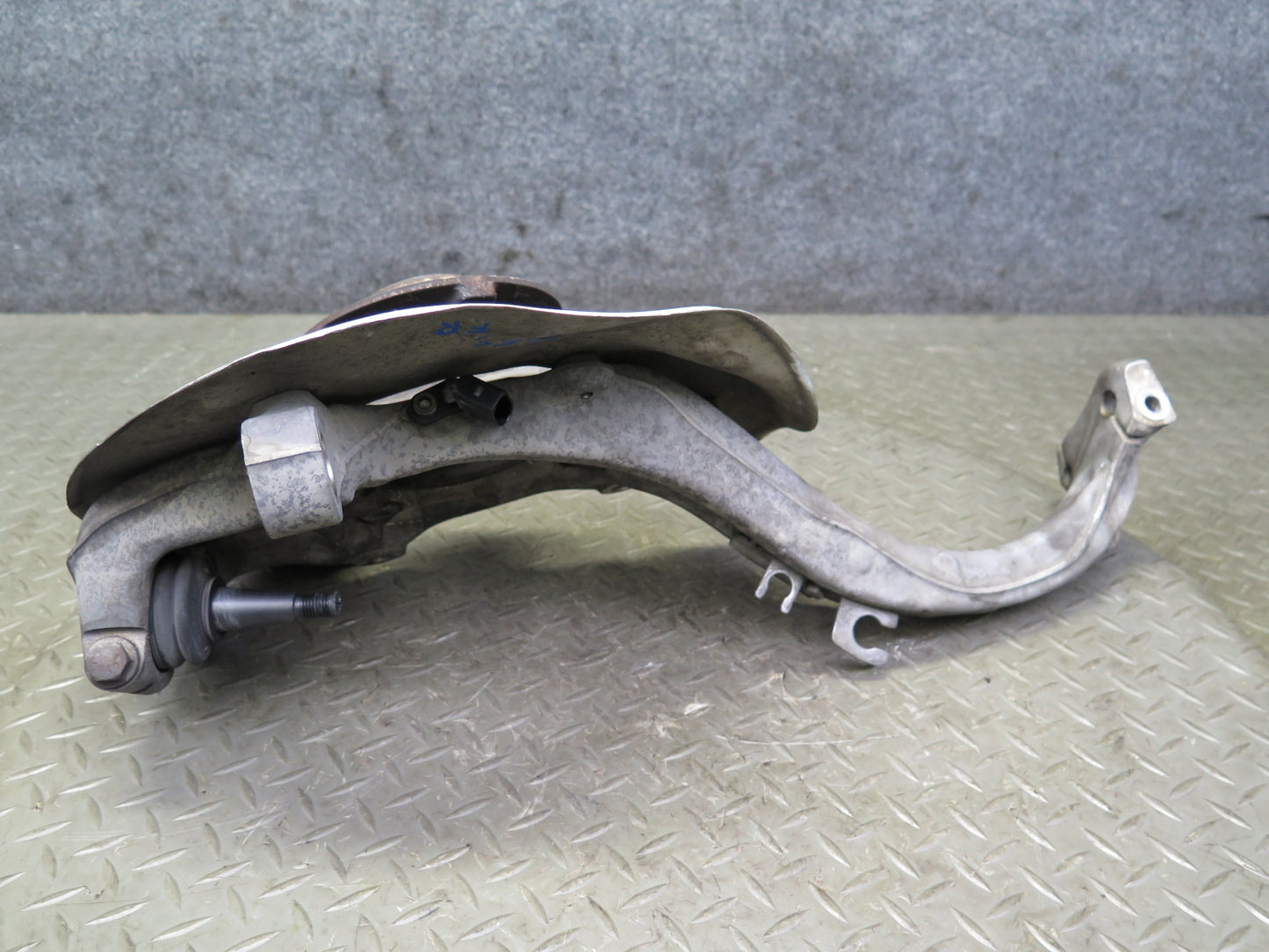 10-11 Audi B8 A5 S5 AWD Front Right Spindle Knuckle Wheel Hub 101K Miles OEM