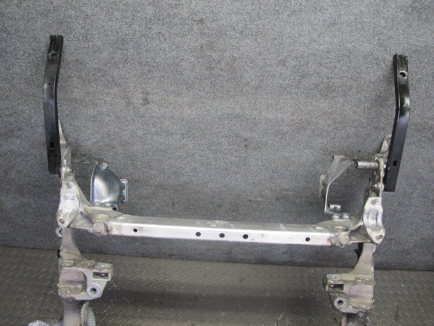 08-12 Audi 8T S5 V8 4.2L Front Engine Subframe Crossmember Cradle 101K Miles OEM