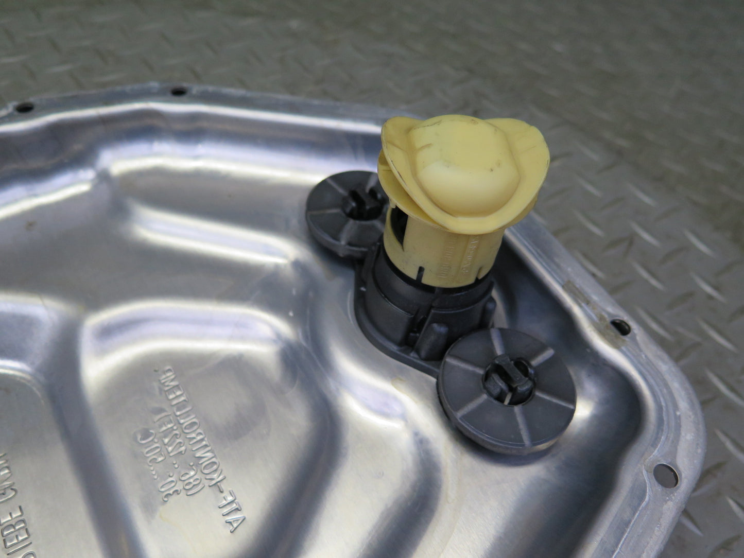 09-12 Audi 8T S5 4.2L LMJ A/T Automatic Transmission Oil Pan OEM