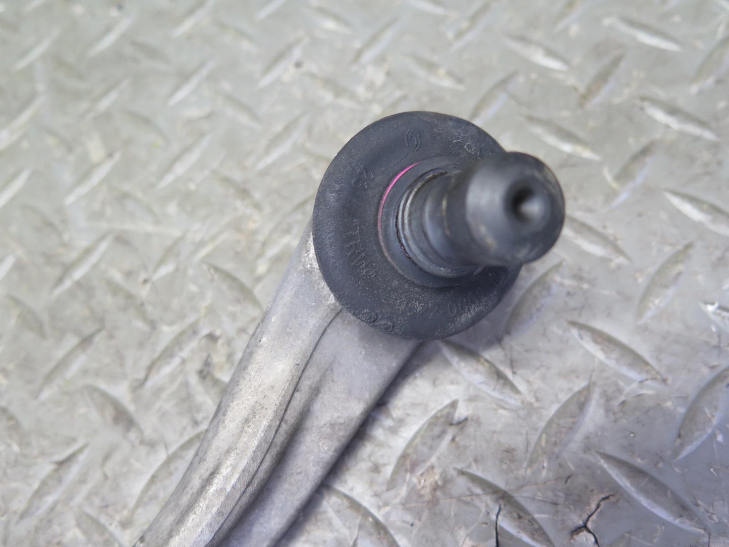 08-17 Audi 8T A5 S5 Front Left Upper Control Arm Set OEM