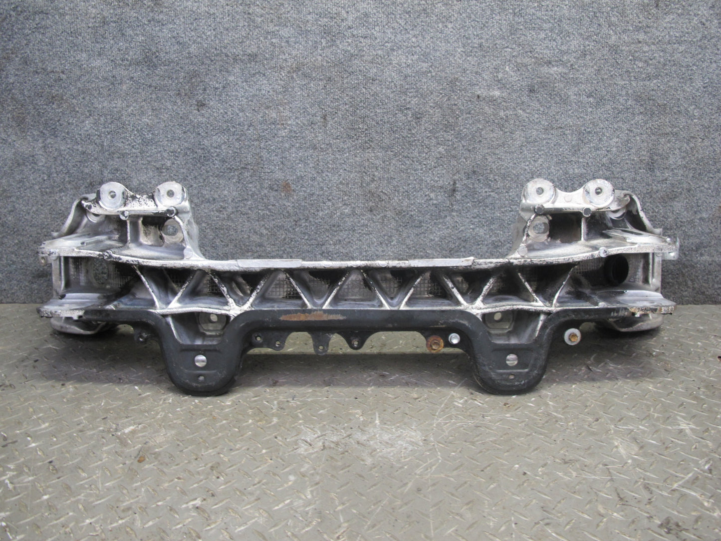 92-00 Lexus JZZ31L SC400 SC300 Front Engine Subframe Crossmember OEM