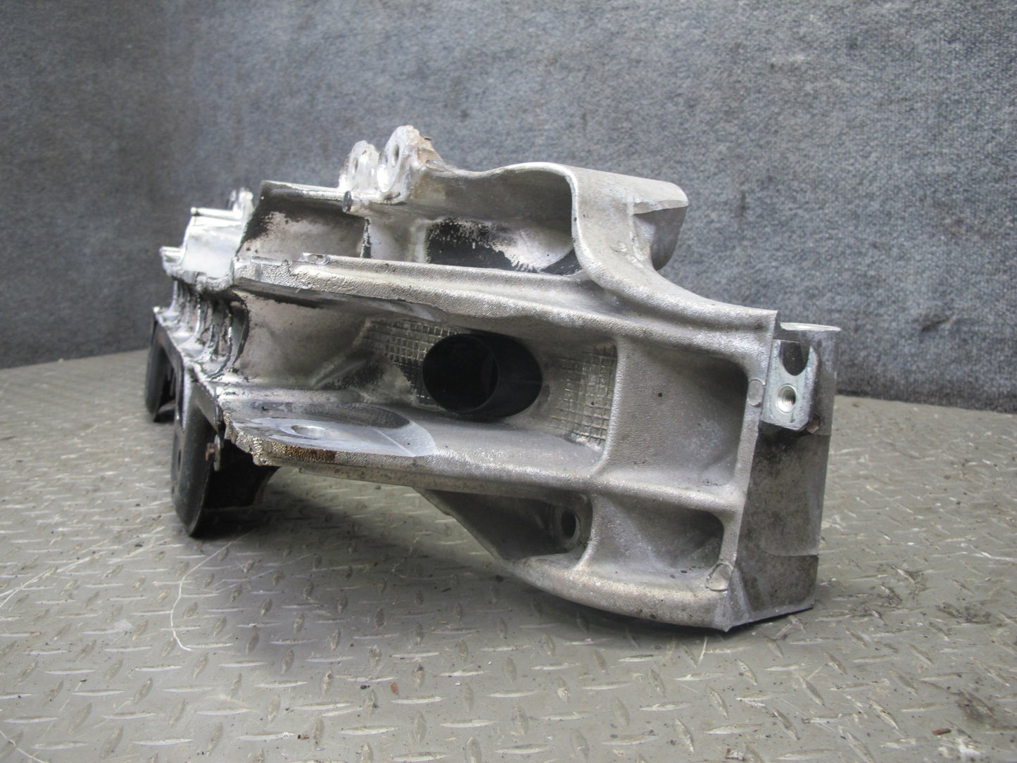 92-00 Lexus JZZ31L SC400 SC300 Front Engine Subframe Crossmember OEM