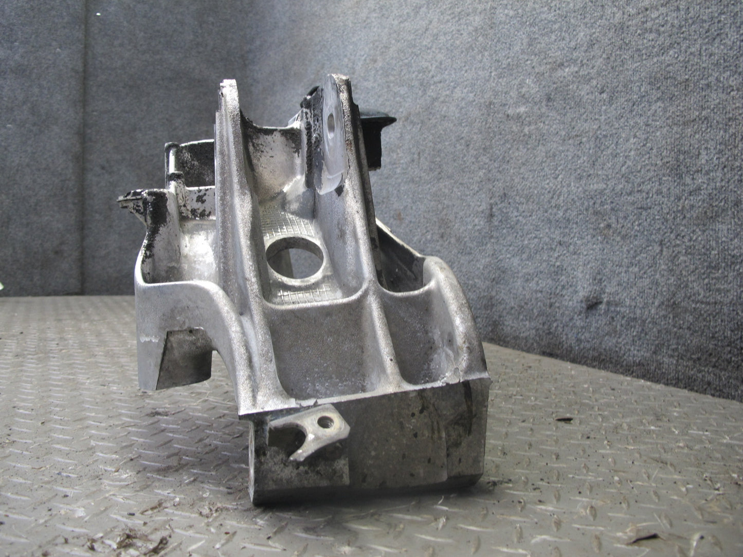 92-00 Lexus JZZ31L SC400 SC300 Front Engine Subframe Crossmember OEM