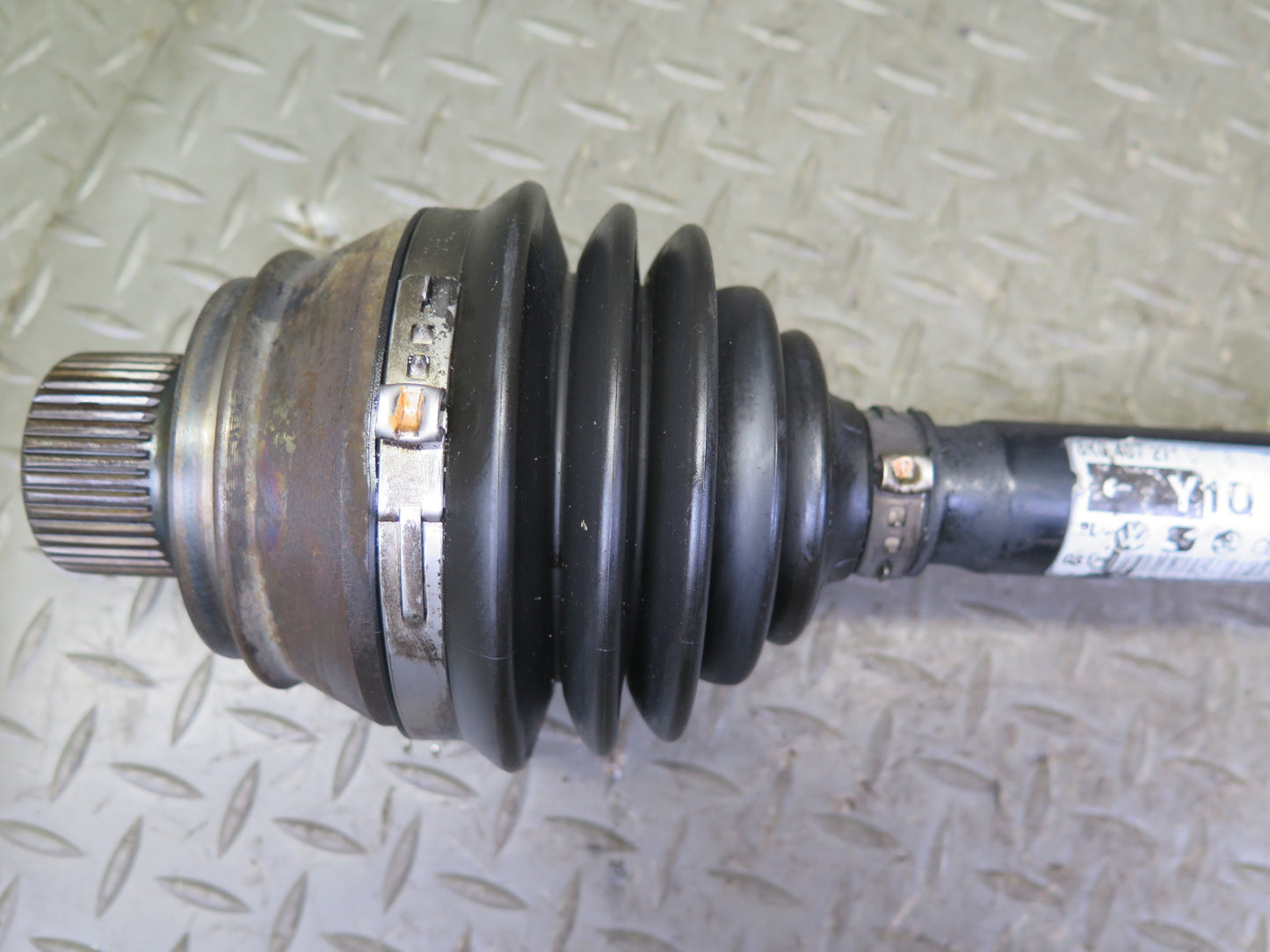 08-17 Audi 8T A5 S5 AWD Front Right Axle Half Shaft 8K0407271Q OEM