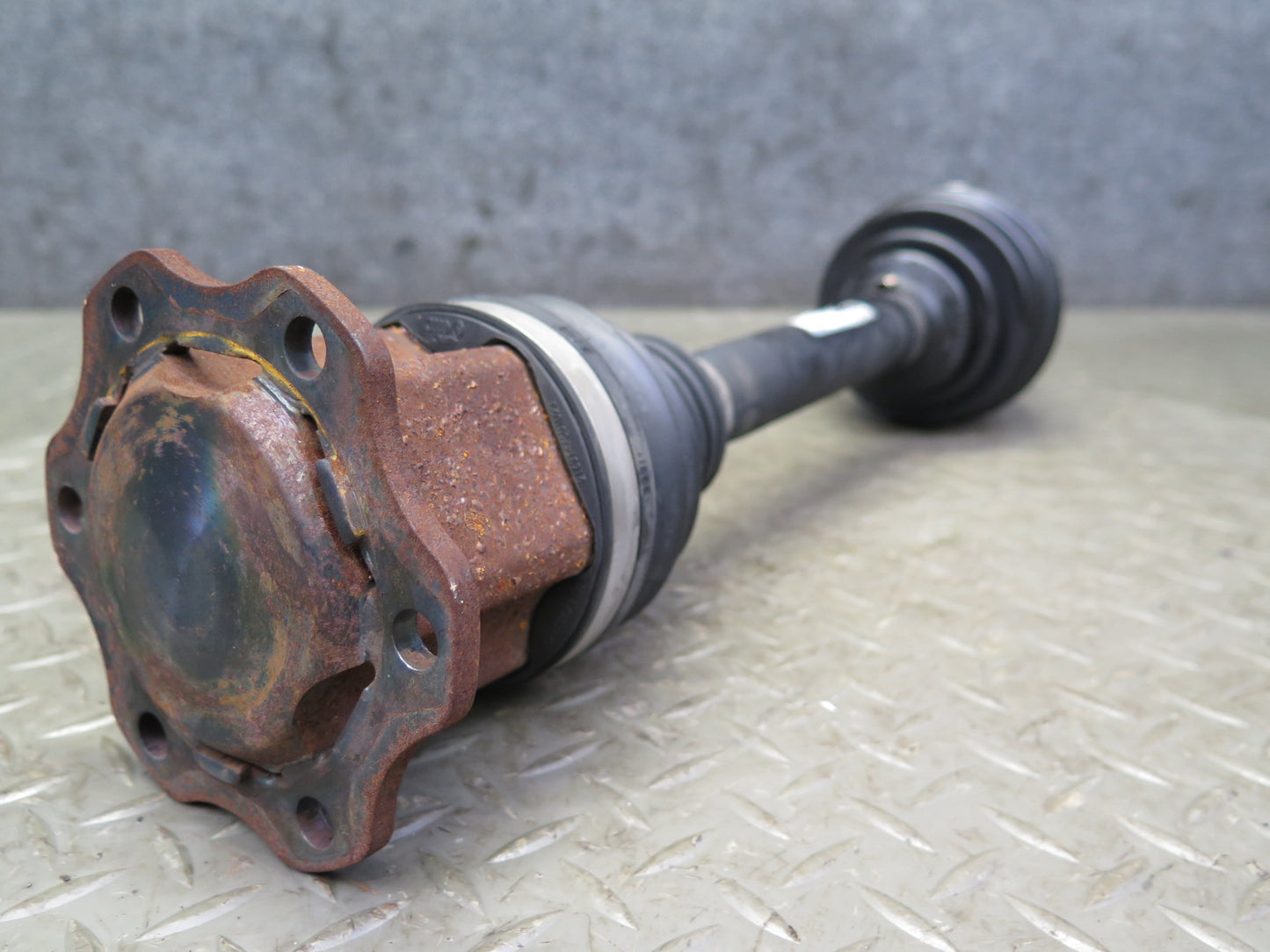 08-17 Audi 8T A5 S5 AWD Front Right Axle Half Shaft 8K0407271Q OEM