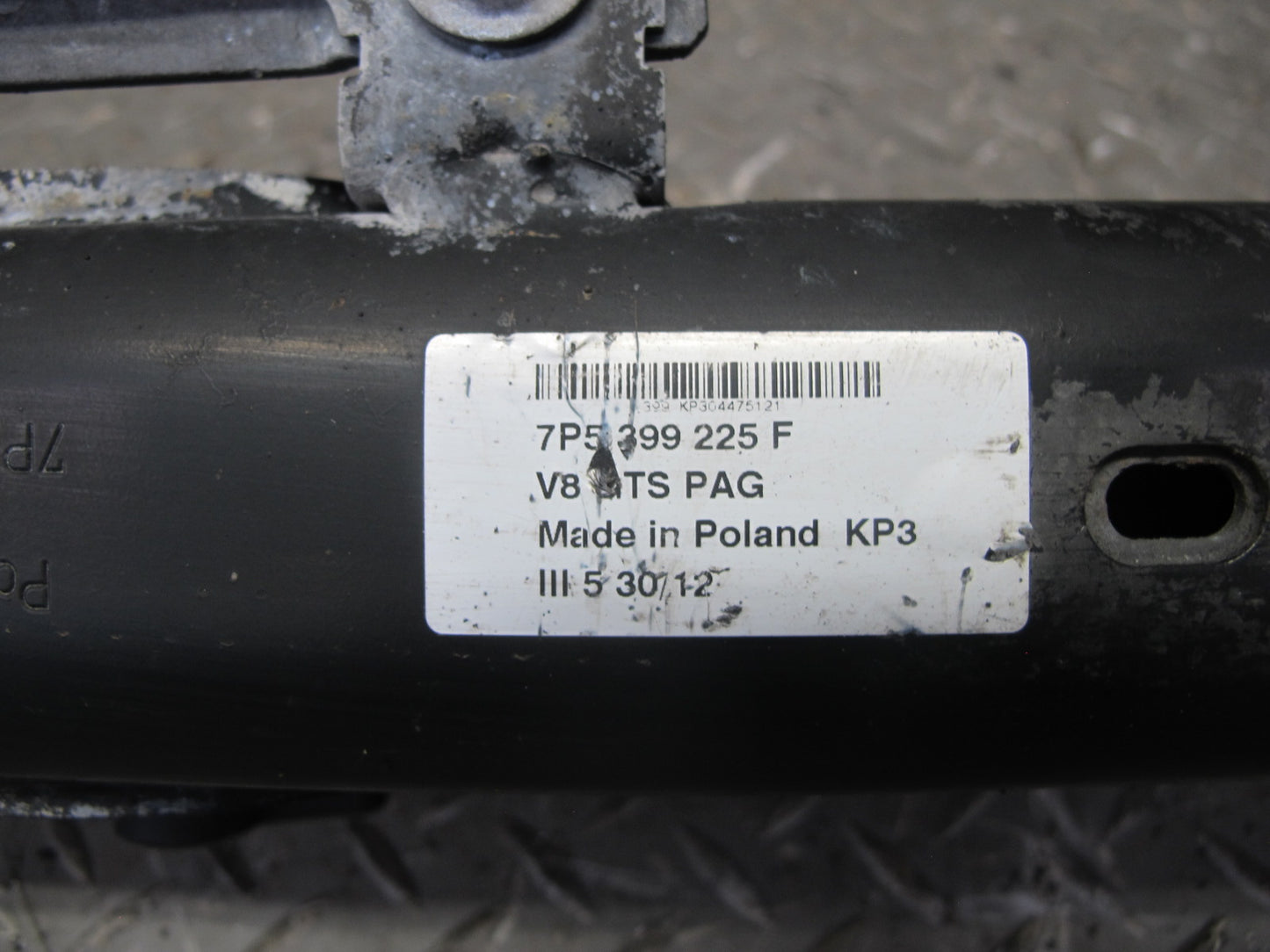 2011-2014 Porsche Cayenne 958 Transmission Support Mount Bracket Carrier