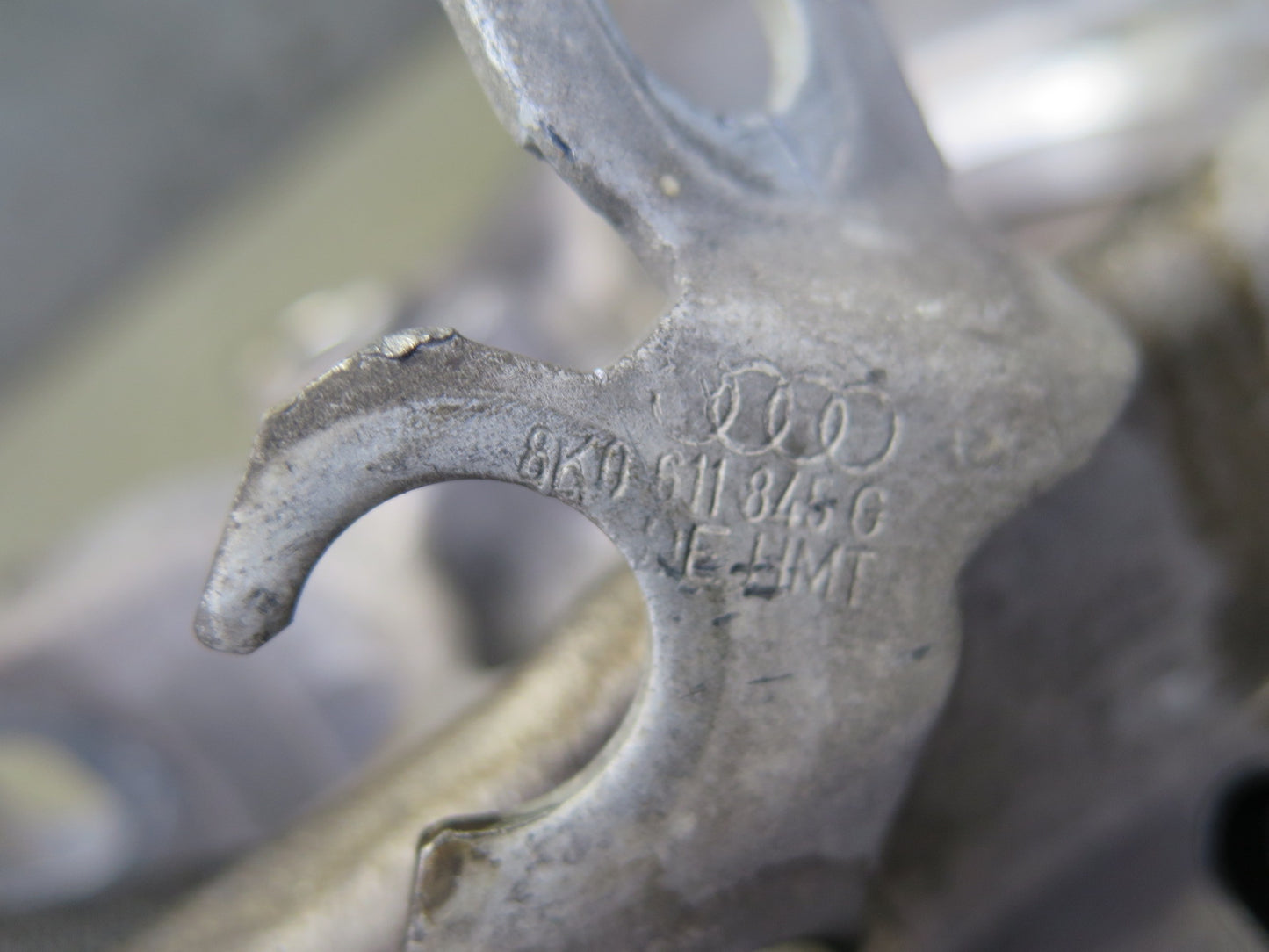 09-16 Audi A5 S5 AWD Rear Left Spindle Knuckle Wheel Hub Bearing 101K Miles OEM