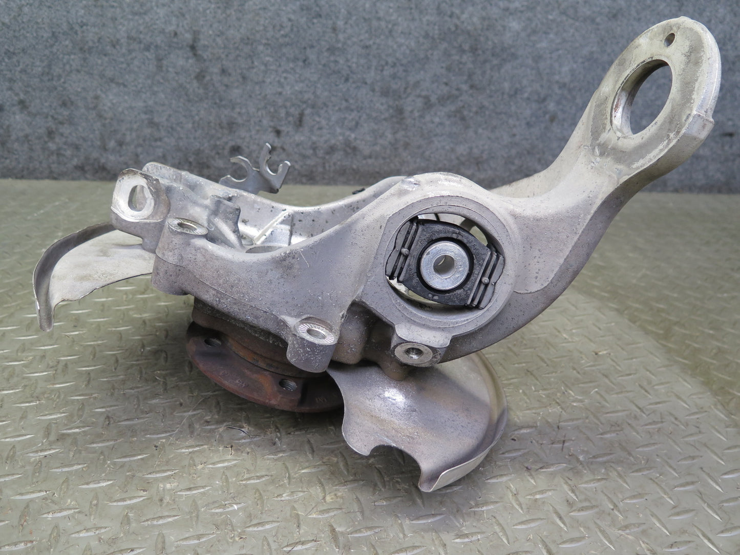 09-16 Audi A5 S5 AWD Rear Right Spindle Knuckle Wheel Hub Bearing 101K Miles OEM