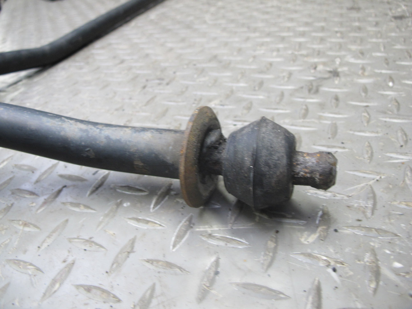 75-85 Mercedes W123 Sedan Front & Rear Anti Roll Stabilizer Sway Bar Set OEM