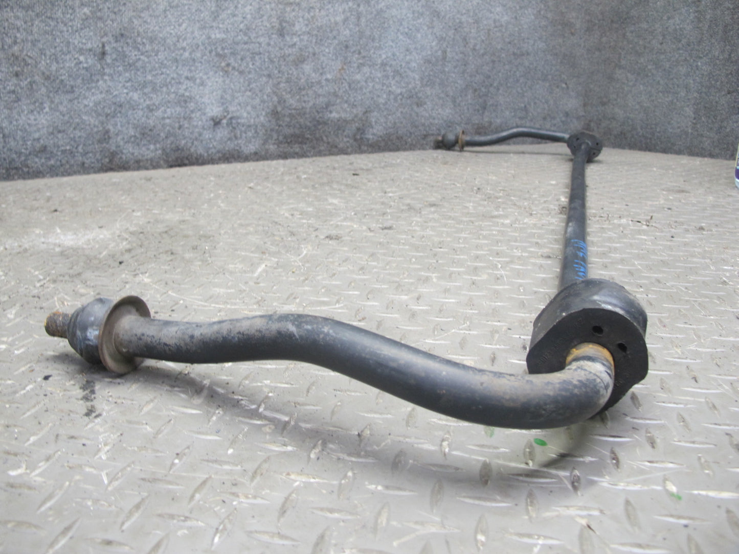 75-85 Mercedes W123 Sedan Front & Rear Anti Roll Stabilizer Sway Bar Set OEM