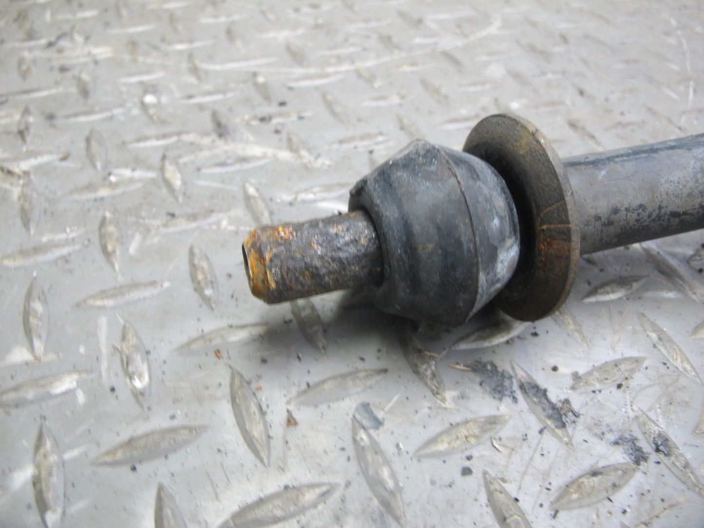 75-85 Mercedes W123 Sedan Front & Rear Anti Roll Stabilizer Sway Bar Set OEM