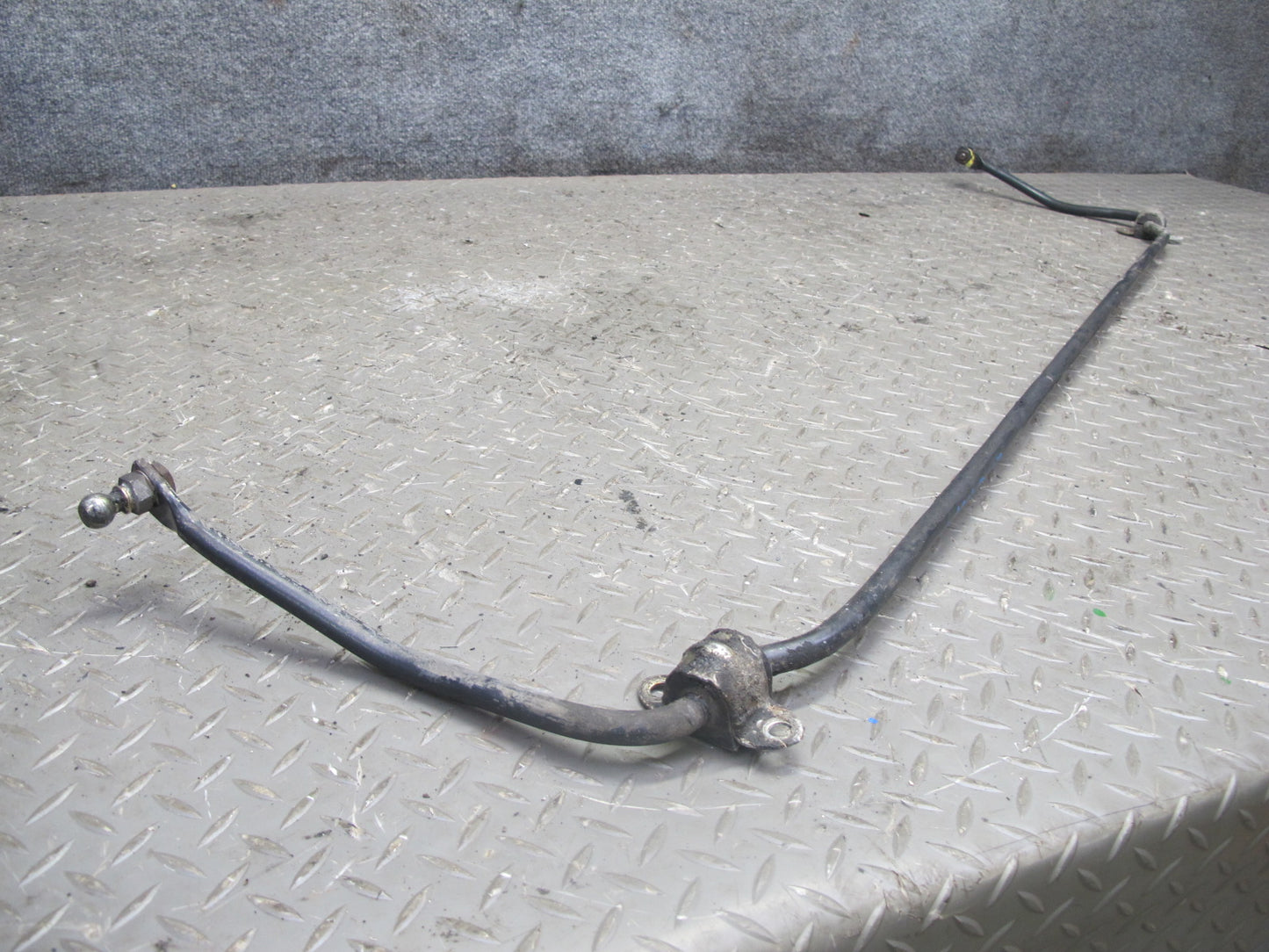 75-85 Mercedes W123 Sedan Front & Rear Anti Roll Stabilizer Sway Bar Set OEM