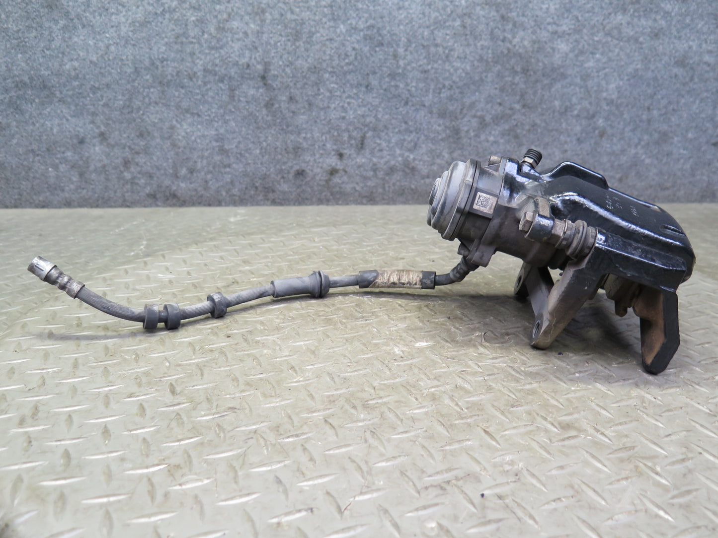 08-12 Audi B8 S5 4.2L AWD Set of 2 Rear Left & Right Brake Caliper 101K Mile OEM