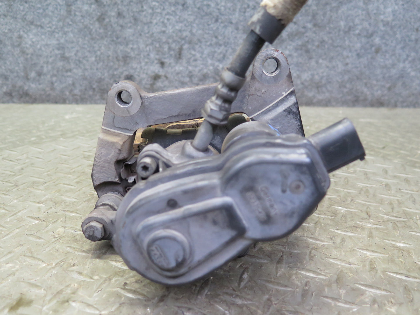 08-12 Audi B8 S5 4.2L AWD Set of 2 Rear Left & Right Brake Caliper 101K Mile OEM