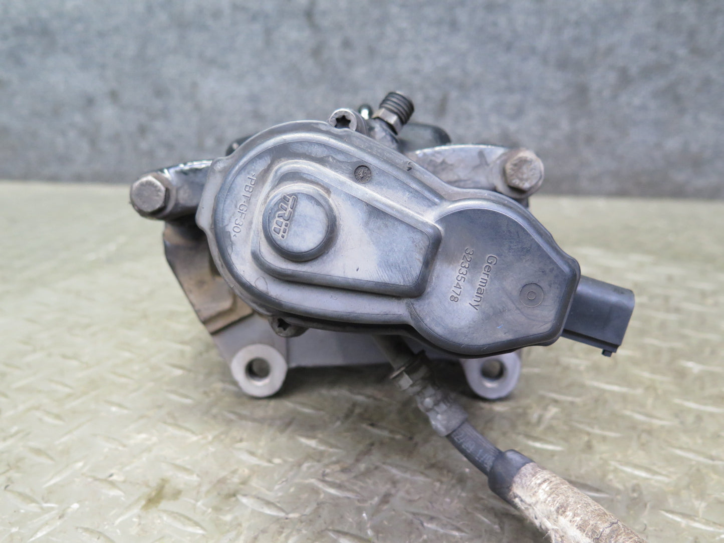 08-12 Audi B8 S5 4.2L AWD Set of 2 Rear Left & Right Brake Caliper 101K Mile OEM