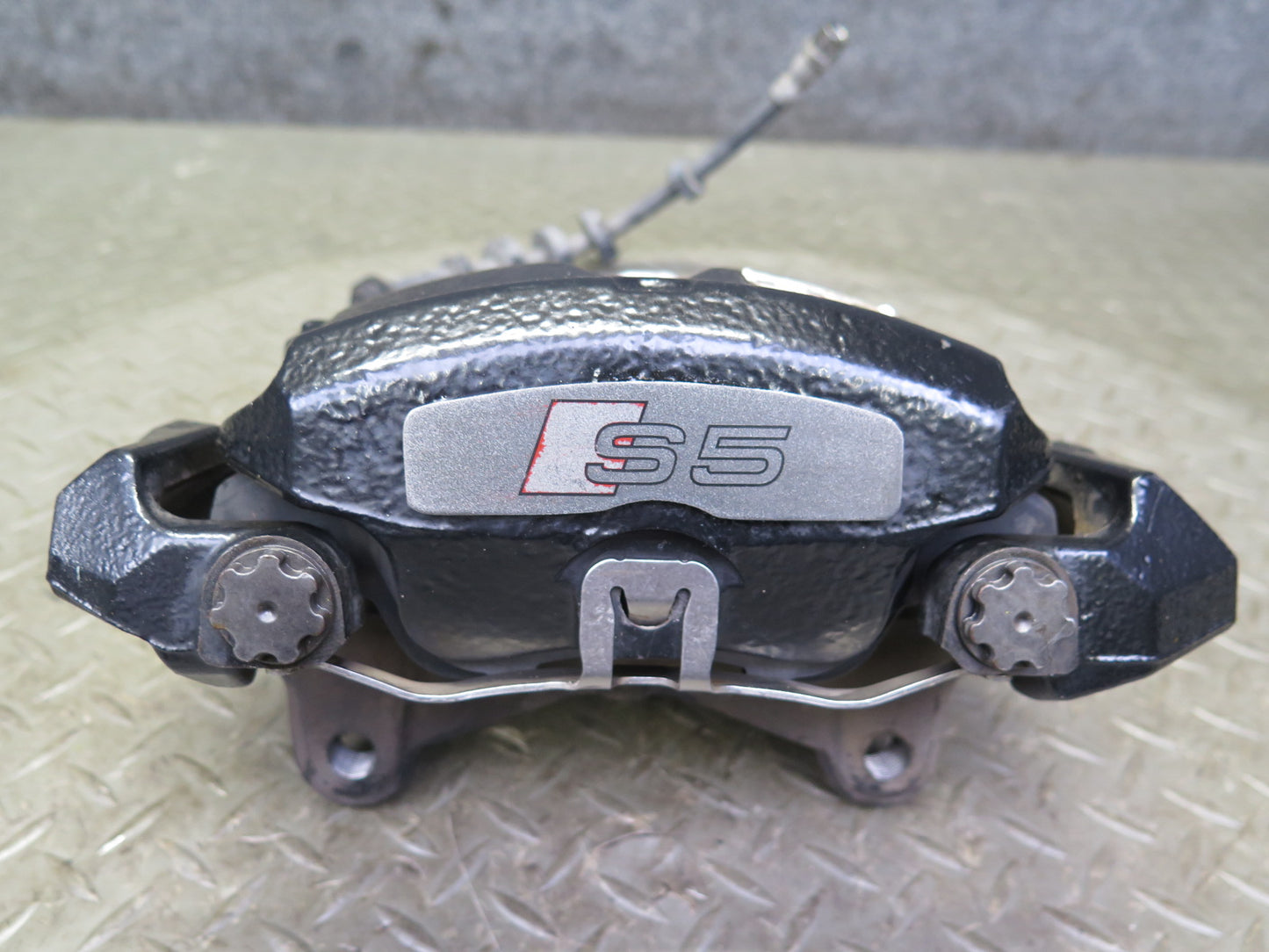 08-16 Audi B8 S5 Coupe AWD Set of 2 Front Left & Right Brake Caliper 101K OEM