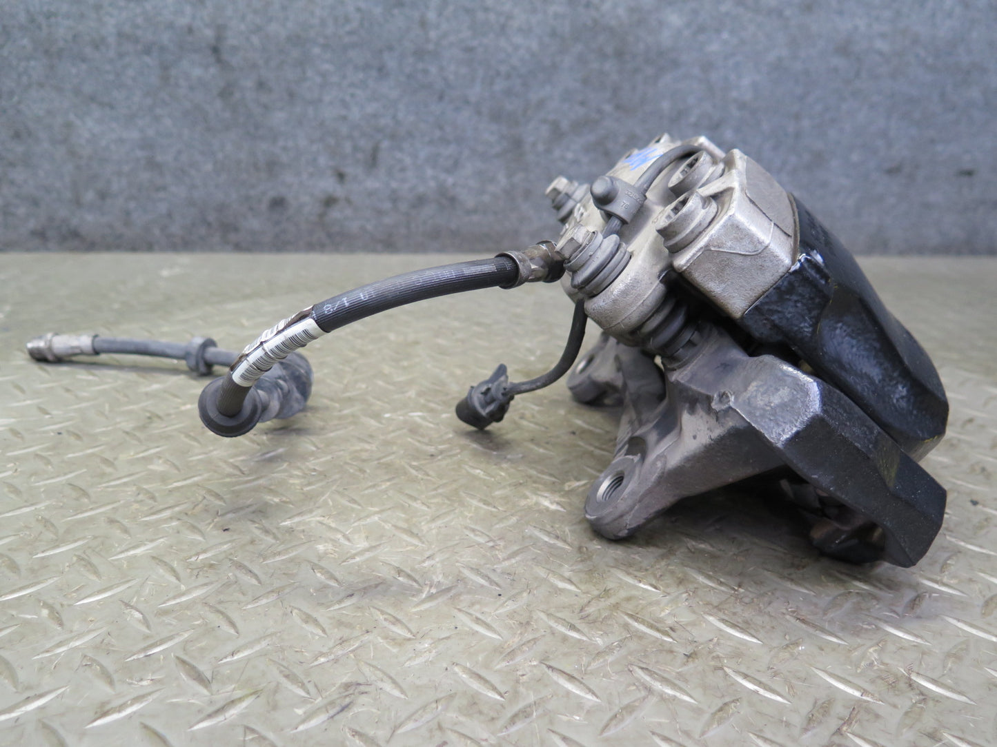 08-16 Audi B8 S5 Coupe AWD Set of 2 Front Left & Right Brake Caliper 101K OEM