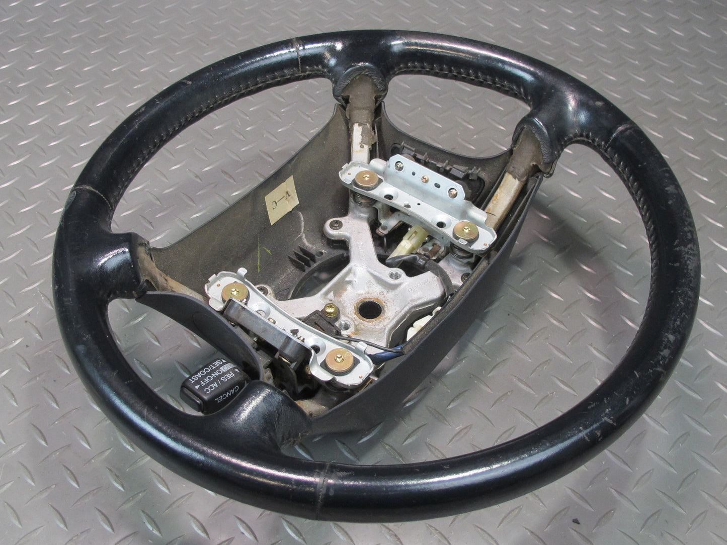 97-98 Lexus JZZ31L SC400 SC300 Leather Steering w Cruise Switch Black OEM