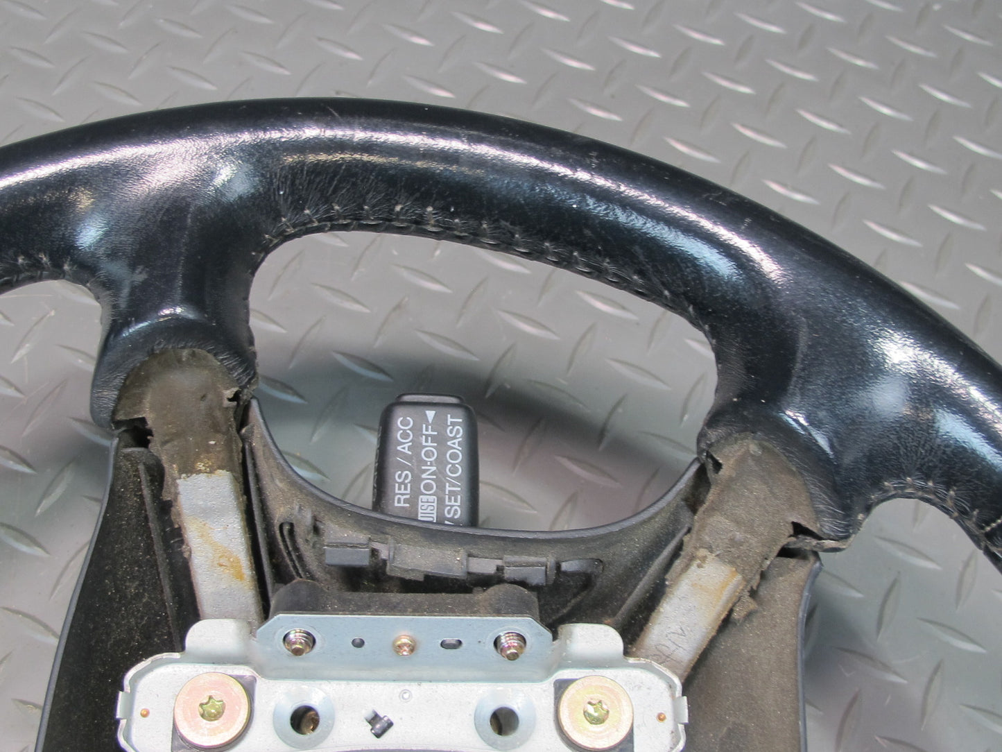 97-98 Lexus JZZ31L SC400 SC300 Leather Steering w Cruise Switch Black OEM