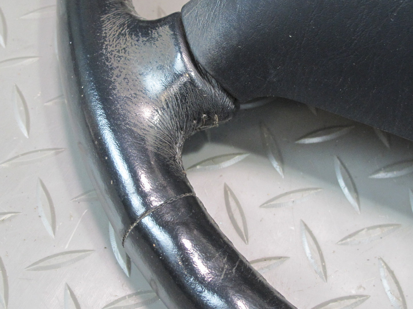 97-98 Lexus JZZ31L SC400 SC300 Leather Steering w Cruise Switch Black OEM