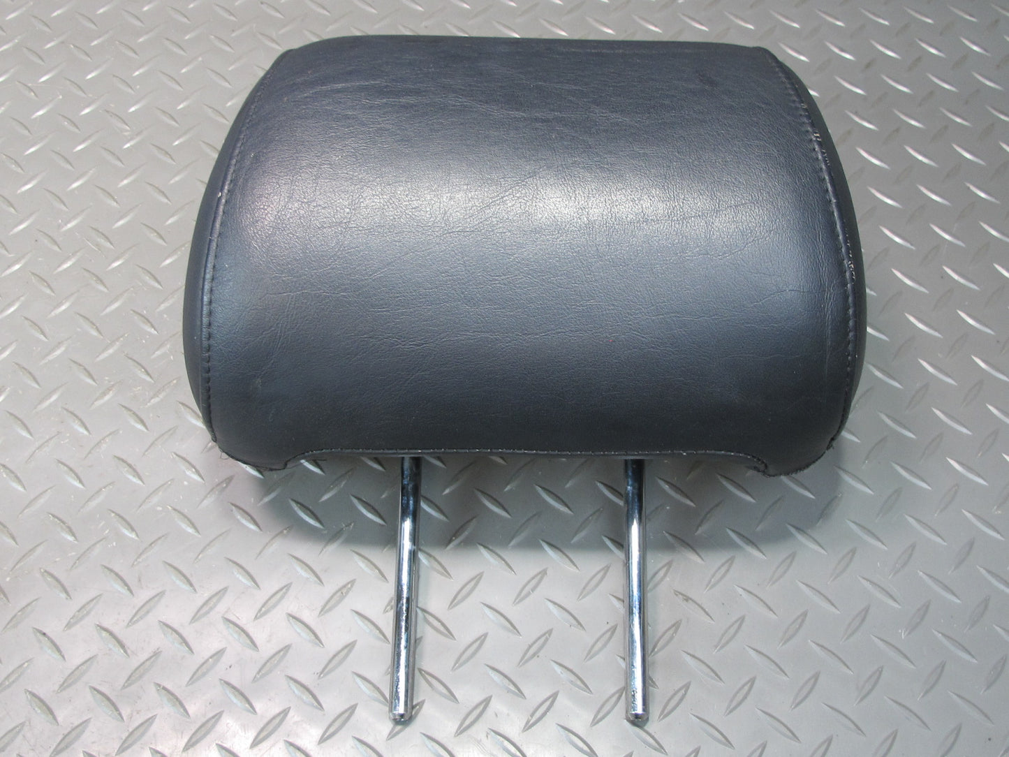 92-98 Lexus JZZ31L SC400 SC300 Set of 2 Front Seat Leather Headrest Black OEM