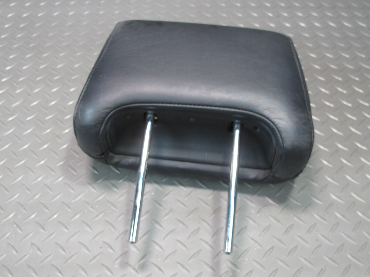 92-98 Lexus JZZ31L SC400 SC300 Set of 2 Front Seat Leather Headrest Black OEM