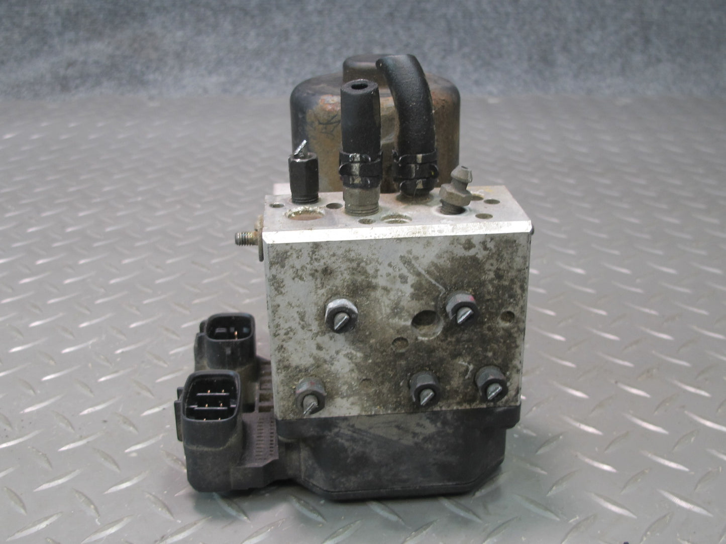 97-00 Lexus JZZ31L SC400 SC300 Anti Lock Brake ABS Pump Module OEM