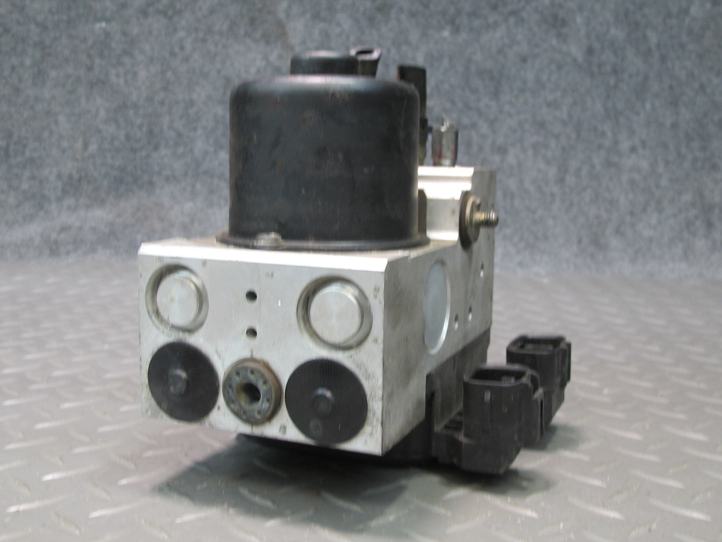 97-00 Lexus JZZ31L SC400 SC300 Anti Lock Brake ABS Pump Module OEM