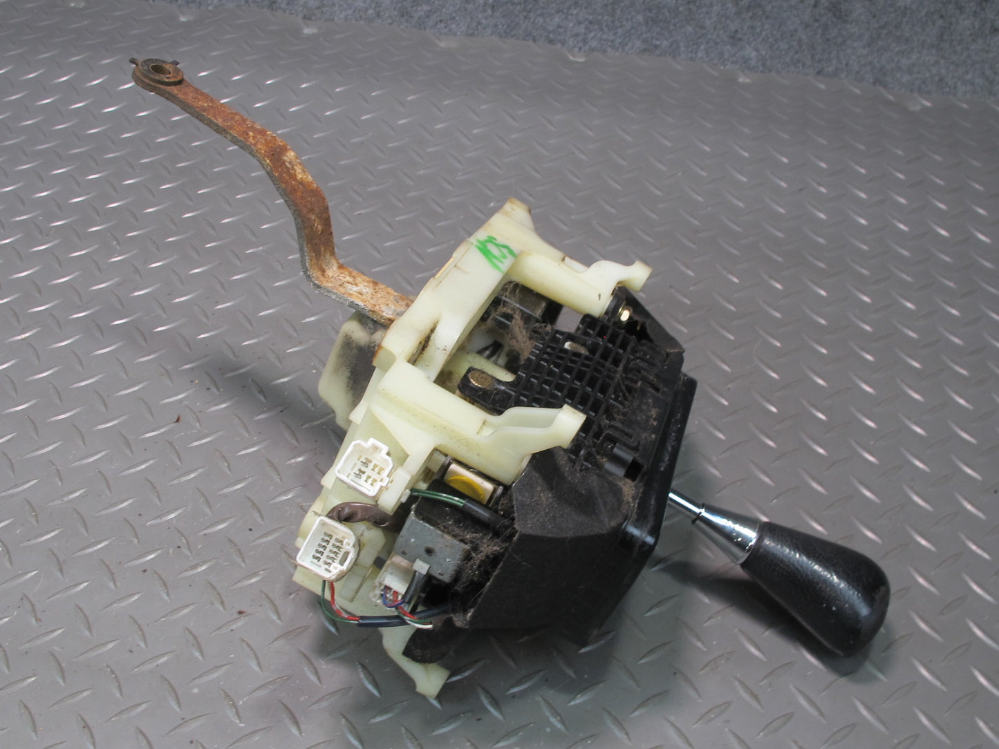 98-00 Lexus JZZ31L SC400 SC300 A/T Gear Shifter w Shifter Knob Assembly OEM